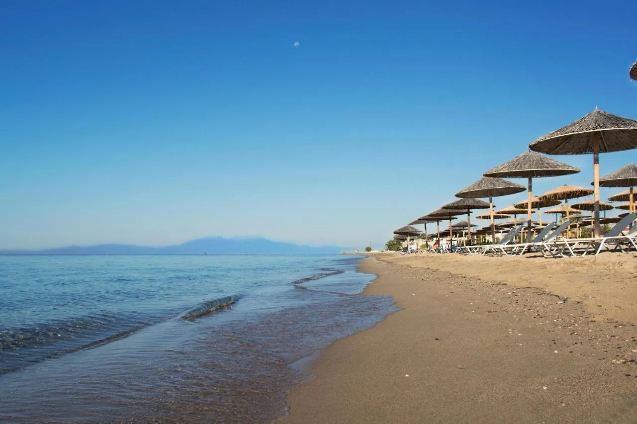 Apartment Kochyli Garden Studios Nea Plagia
