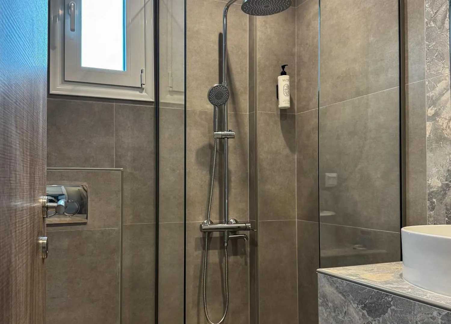 Apartment Kochyli Garden Studios Nea Plagia