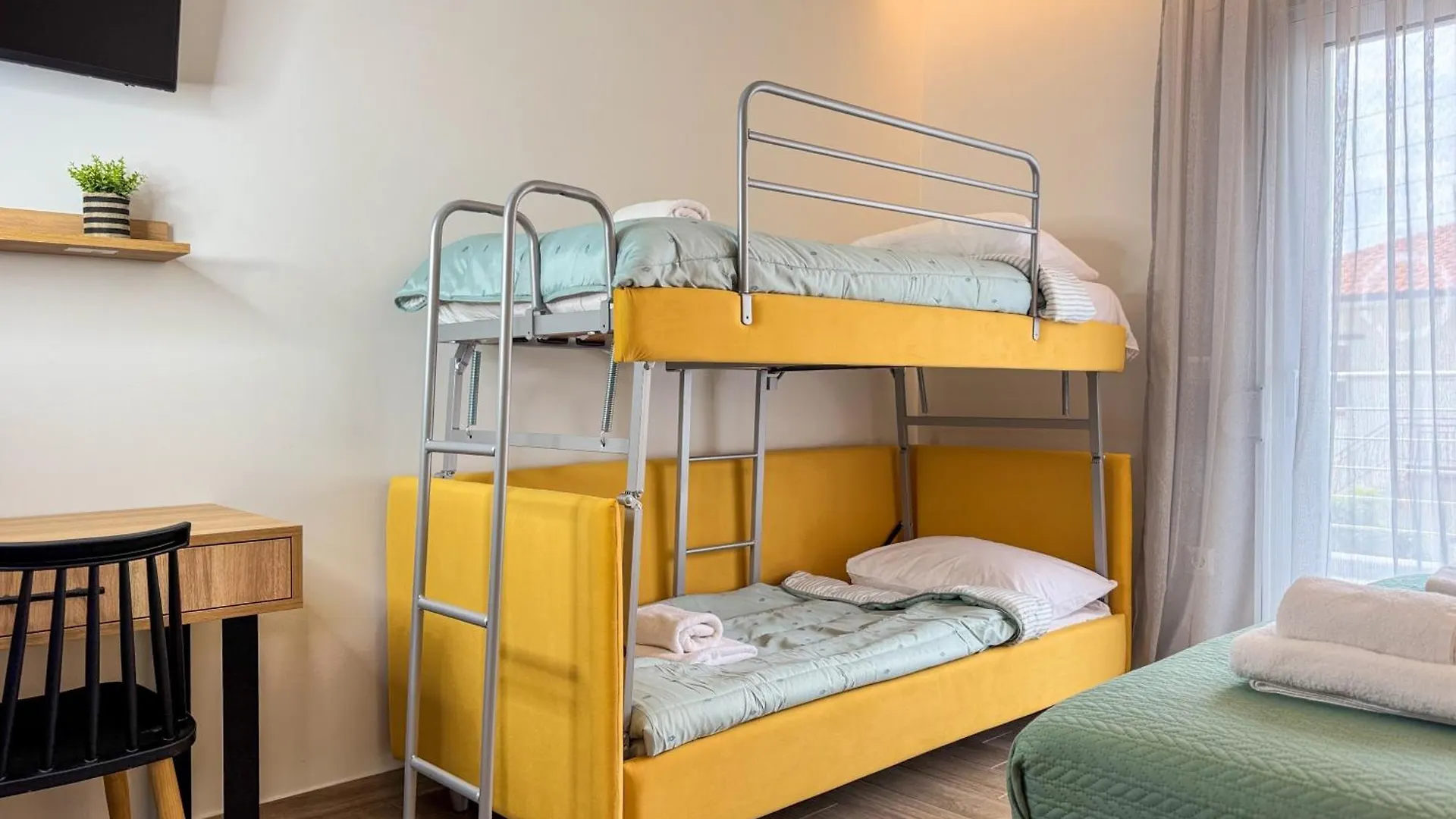 Apartment Kochyli Garden Studios Nea Plagia Greece