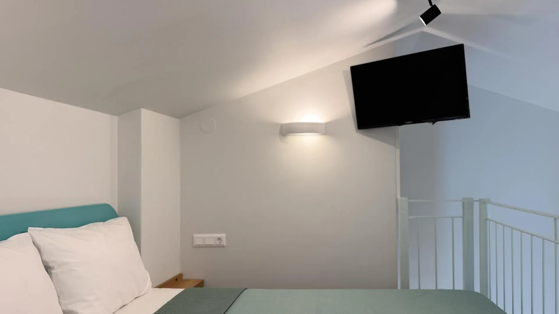 Kochyli Garden Studios Nea Plagia Apartment